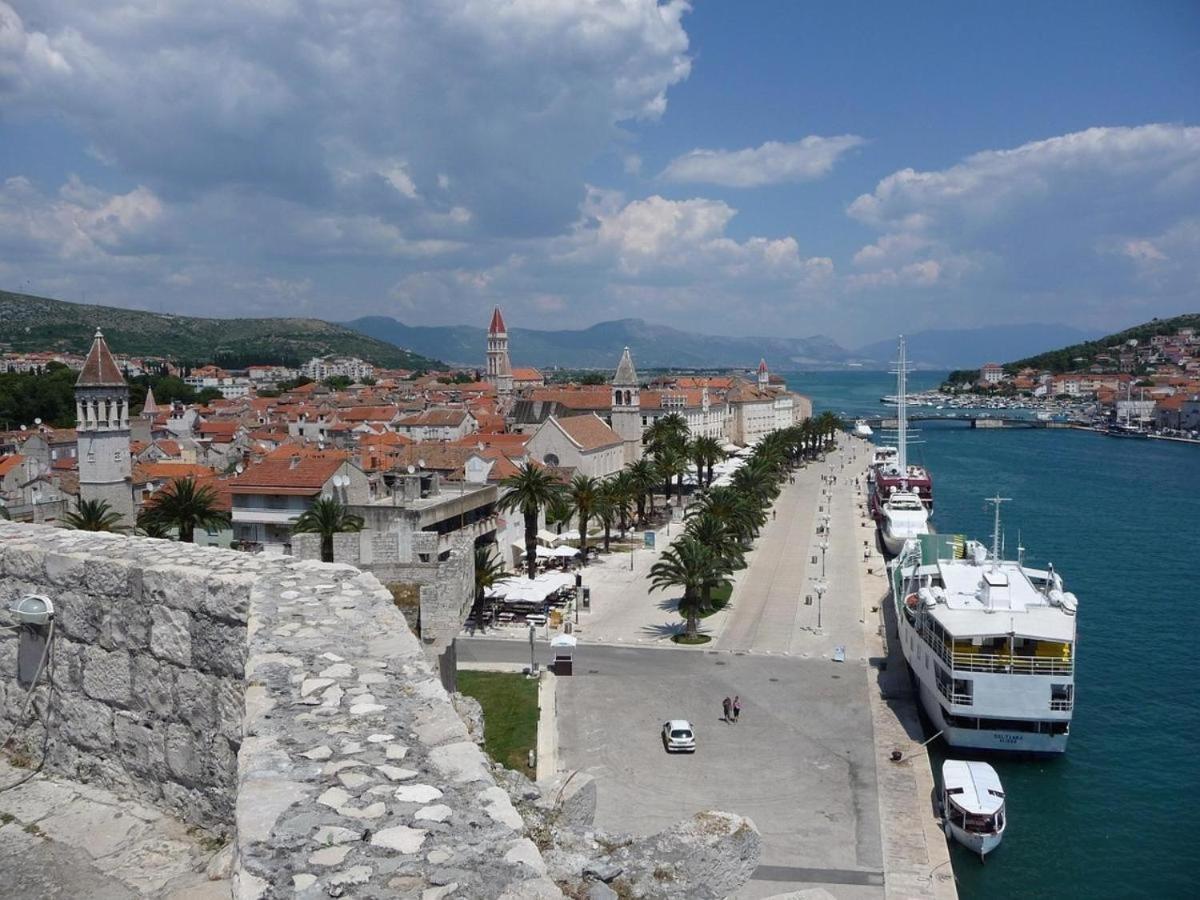 Danoa Ciovo Apartmán *
